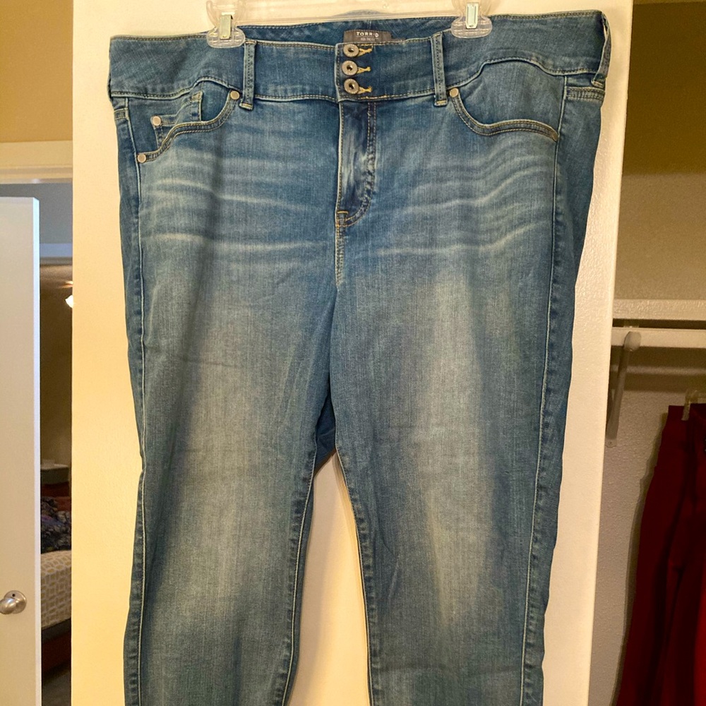 Torrid Jeggings in Maritime wash, size 22R